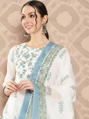 Yufta women floral printed regular sequinned pure cotton kurta with trousers & dupatta 5
