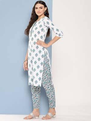 White cotton printed kurta dupatta set 3