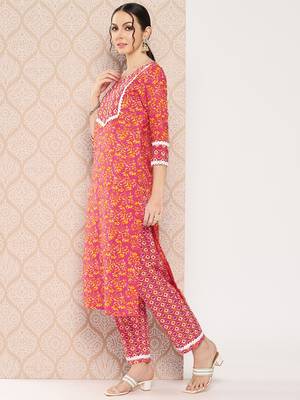  pink printed regular sequinned pure cotton kurta with trousers & dupatta 3