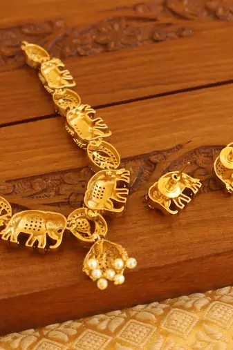 Matte finish cz necklace set