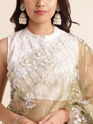 Green Embellished::Embroidered Organza Bollywood Saree With Blouse 6