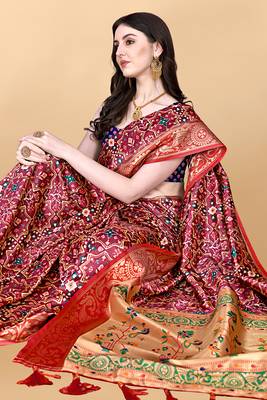 Womens Red Art Silk Woven Saree With Unstitched Blouse 4