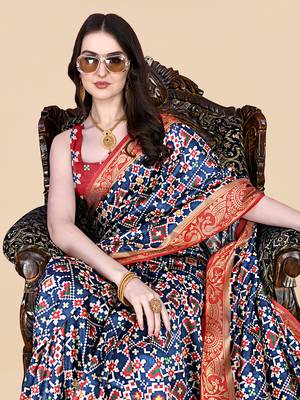 Womens Dark Blue Art Silk Woven Saree With Unstitched Blouse 4