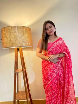Pink Color Cotton Mulmul Bagru Hand Print Saree With Blouse Piece 5