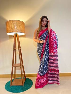 Blue Color Cotton Mulmul Bagru Hand Print Saree With Blouse Piece 3