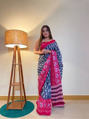Blue Color Cotton Mulmul Bagru Hand Print Saree With Blouse Piece 5