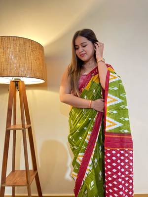 Green Color Cotton Mulmul Bagru Hand Print Saree With Blouse Piece 4