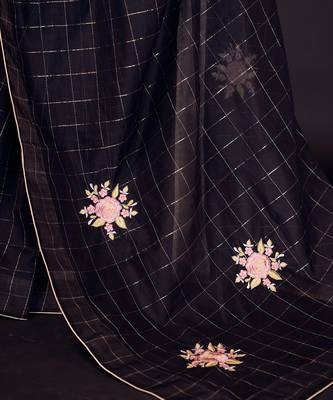 Black embroidered chanderi silk  saree 5