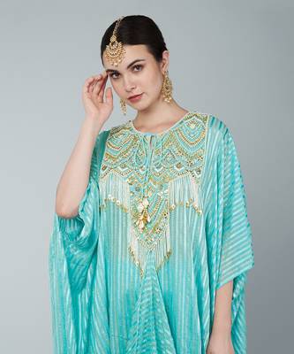 Turquoise embellished kaftan set 5