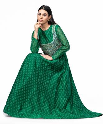 Emerald green chanderi silk gown 3