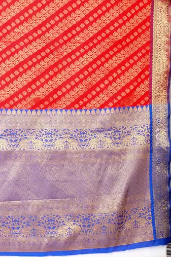  Red   Woven Design Silk Blend Saree 