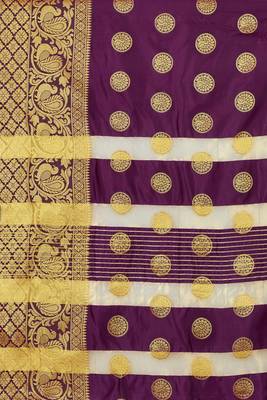  Magenta   Embellished Silk Blend Saree  5