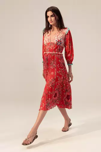 Samara red dress