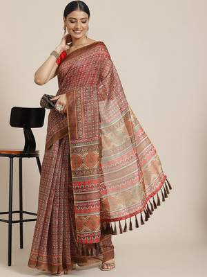 Silk Land  Beige  Printed Cotton Blend Saree  2