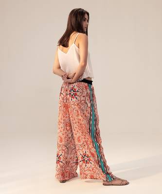 Printed lounge pants 4