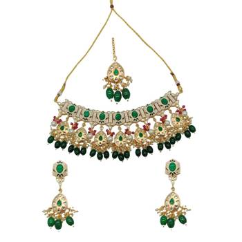 Gold plated traditional kundan pearl choker jewellery set for women 2