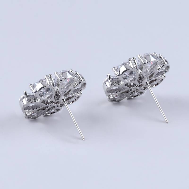 White american diamonds Earrings