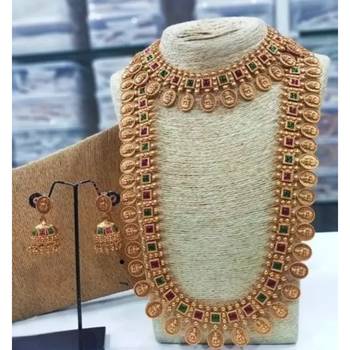 Indian Gold Plated Haram Temple Jewellery Set For Women 1