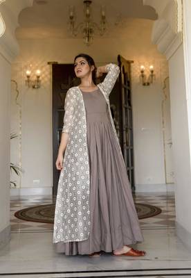 Grey Digital Printed Maslin Stiched Readymade Gown 1