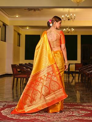 Gold Woven Design Banarasi Zari Work Saree 4
