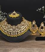 Lemon yellow color kundan mirror necklaces set