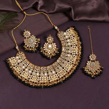 Black color kundan mirror necklaces set 2