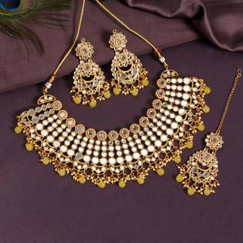 Lemon yellow color kundan mirror necklaces set 2