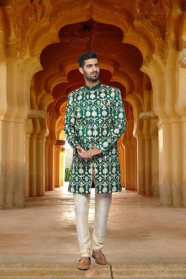 Men's green printed sherwani 2