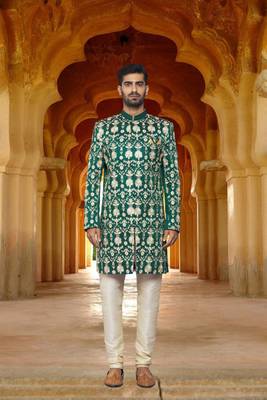 Men's green printed sherwani 3