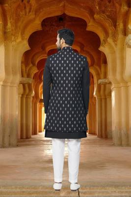 Men's grey printed sherwani 4