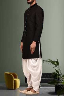 Men's black plain sherwani 3