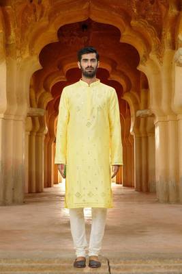 Men's yellow embroidered kurta pajama 1