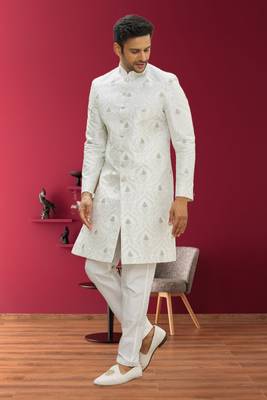 Men's cream woven sherwani 3