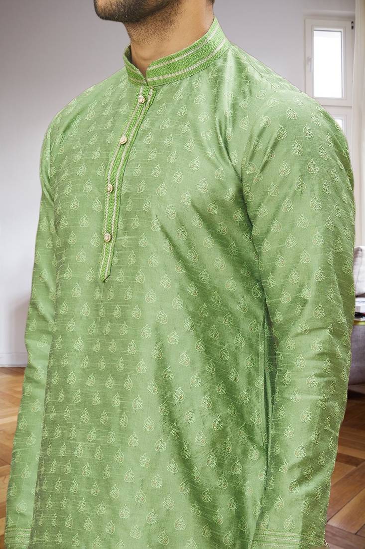Men's light green woven kurta pajama