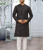 Men's black embroidered kurta pajama
