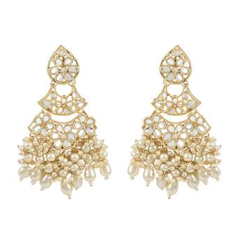 traditional pearl kundan floral bridal choker necklace with earring maang tikka & finger ring set 3