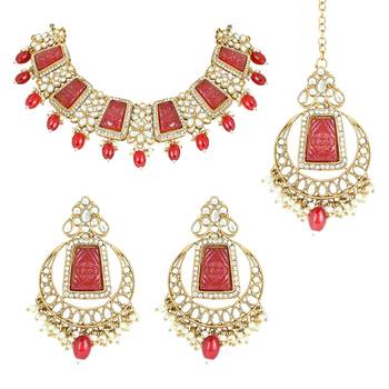 traditional pearl kundan & stone jewellery necklace set with maang tikka for women  2