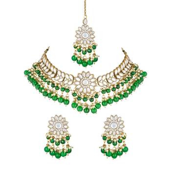 traditional kundan green pearl hanging choker necklace jewellery set with earrings & maang tikka 2