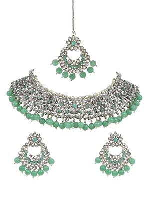traditional kundan pearl drop bridal choker necklace with chandbali earrings & maang tikka jewellery set 1