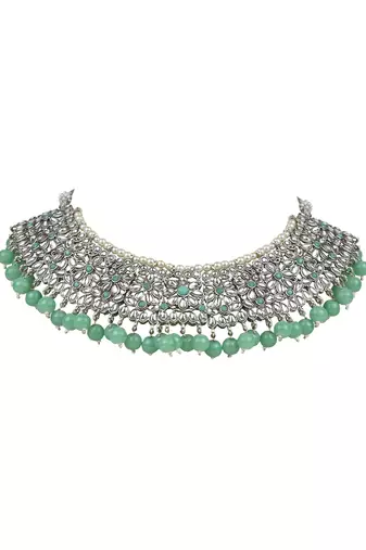traditional kundan pearl drop bridal choker necklace with chandbali earrings & maang tikka jewellery set