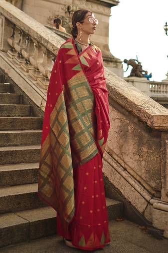 Red Color Silk Women'S Saree