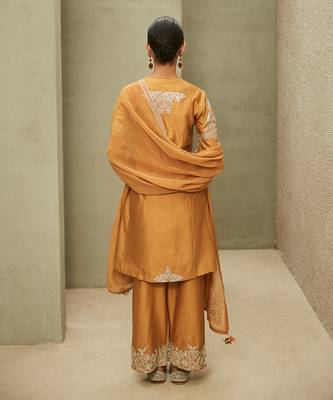 The neo-classic mustard kurta set 5