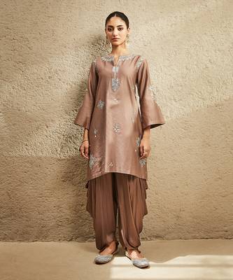 The classic brown kurta set 1
