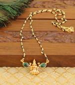 Goldplated temple blackbeads necklace set