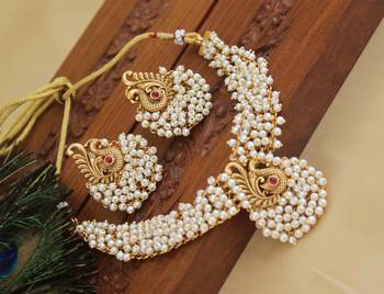 Matte finish peacock pearl necklace set 3