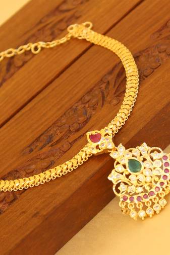 Goldplated necklace set