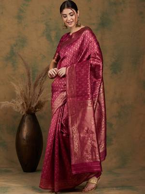 Shadow & Saining's Banarasi silk blend Zari Woven Wine Maroon Saree 3