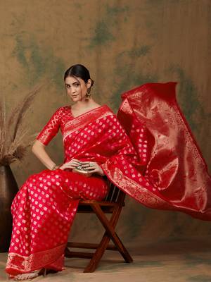 Red color weaving work kanjivaram silk saree with blouse 1
