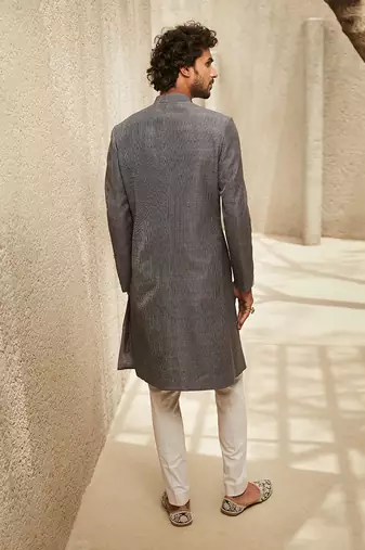 The global indian grey kurta set