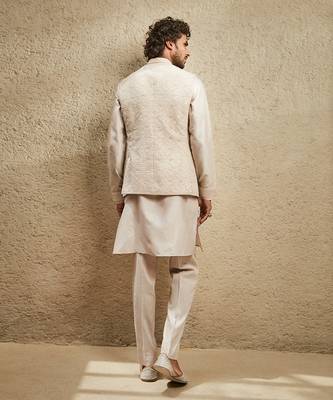 The new classic beige kurta set 3